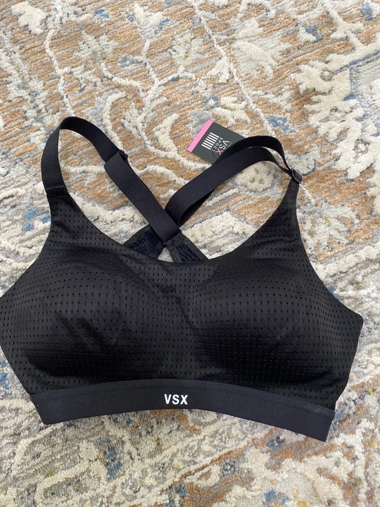 Victoria's Secret Other - Victoria’s Secret VSX featherweight sport bra NWT 34b black, womens bra